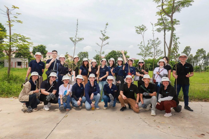 Maersk Việt Nam lan tỏa tinh thần sống xanh qua hoạt động trồng cây - Ảnh 4.