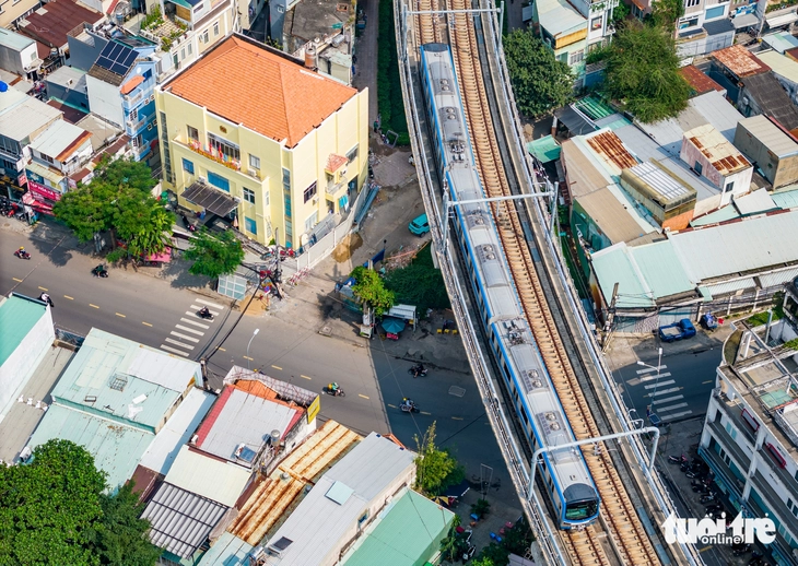 TP.HCM lên kế hoạch đưa xe buýt, metro vào gần khu dân cư, đi bộ 300-500m là tới - Ảnh 1.