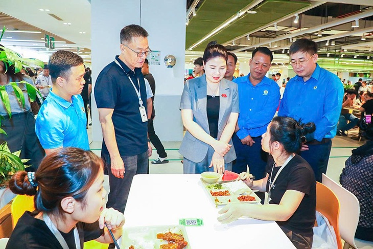  Công đoàn chăm lo 'trúng' nhu cầu công nhân - Ảnh 6.