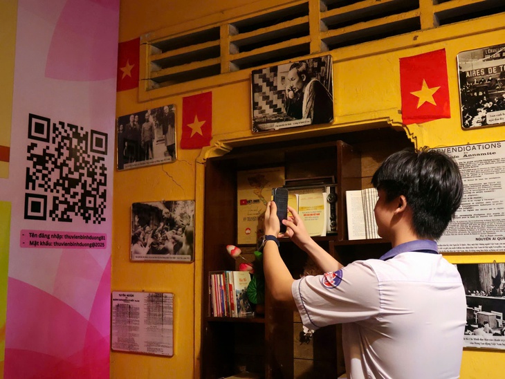 Quét mã QR để khám phá văn hóa đọc tại Không gian văn hóa Hồ Chí Minh Củ Chi - Ảnh 2.