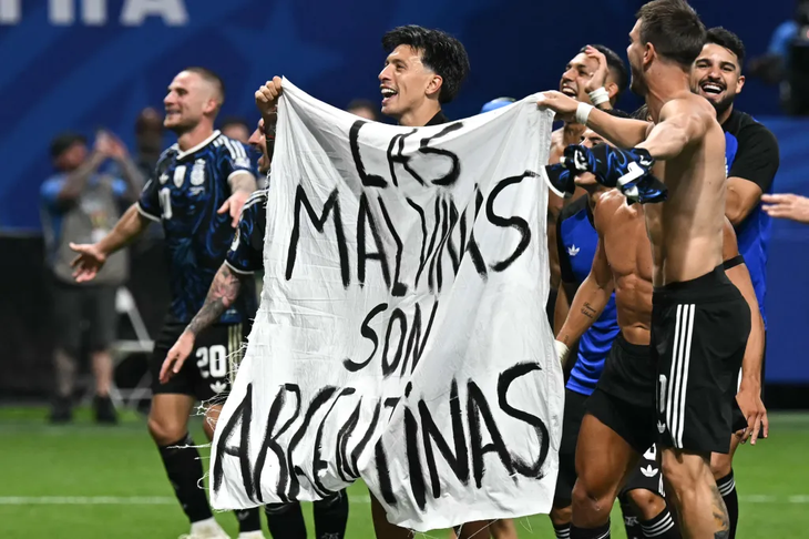 Sao Argentina phải thuê vệ sĩ riêng tại Anh sau World Cup 2026 - Ảnh 1.