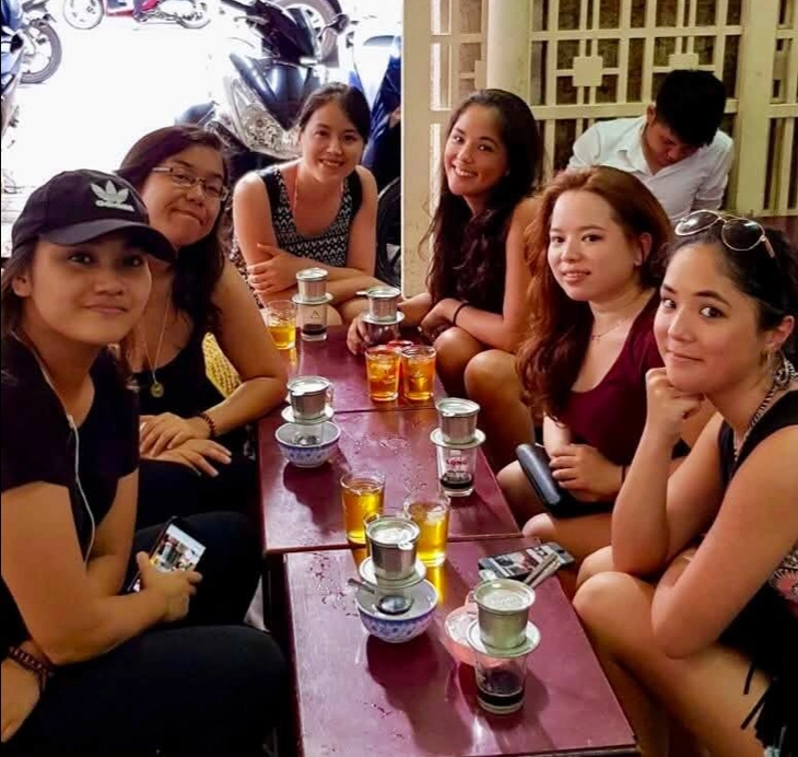 Cà phê Long, ghế đẩu và hương cà phê thơm một góc phố Đà Nẵng - Ảnh 5.