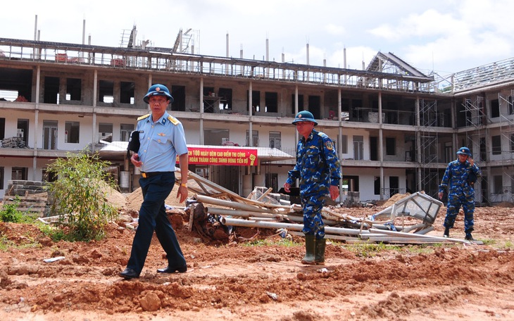 Quân chủng Phòng không - Không quân yêu cầu bộ đội xây xong trường nội trú ở Đà Nẵng trước 15-8 - Ảnh 4.