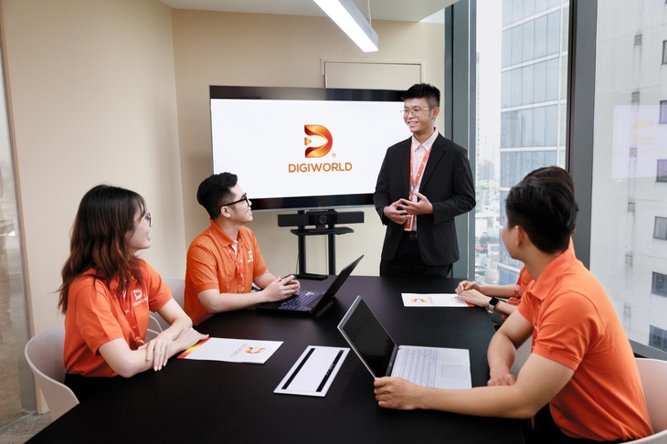 Giữ lời với cổ đông, Digiworld ‘cắt’ hàng trăm tỉ đồng đầu tư cổ phiếu Techcombank, VPBank, Hòa Phát - Ảnh 1.