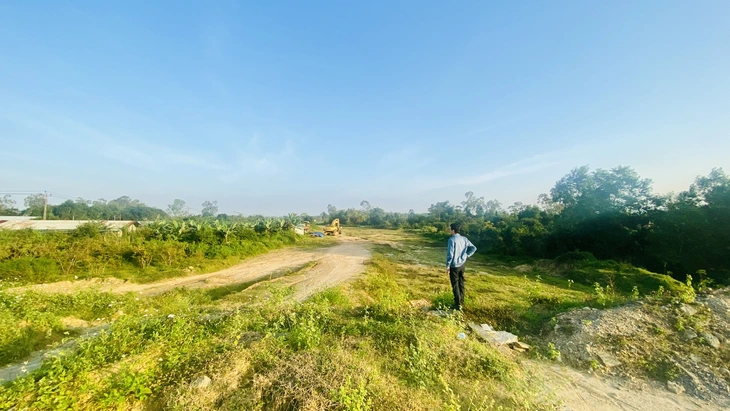 Giám đốc Sở Xây dựng nói về hàng loạt cây cầu chờ đường ở Đà Nẵng - Ảnh 2.