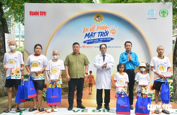 Mỗi bước chân - Một hy vọng: Chương trình hỗ trợ bệnh nhi ung thư tại TP . HCM 2026 - Ảnh 12.