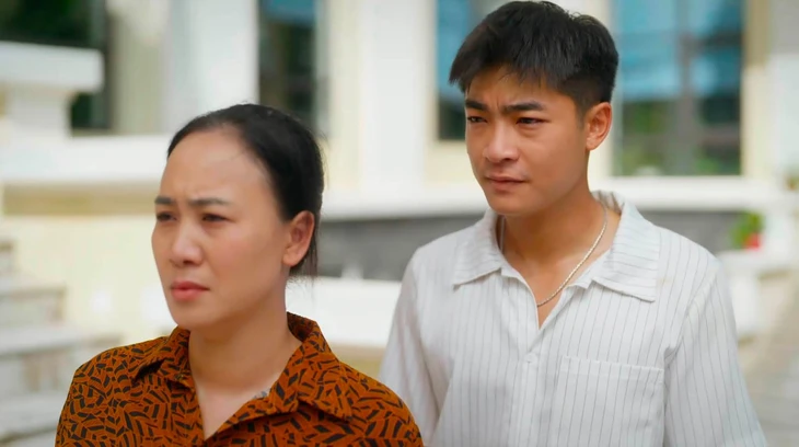 Phía bên kia thành phố kết thúc như 'đám cưới chạy', hé lộ có phần 2? - Ảnh 3.