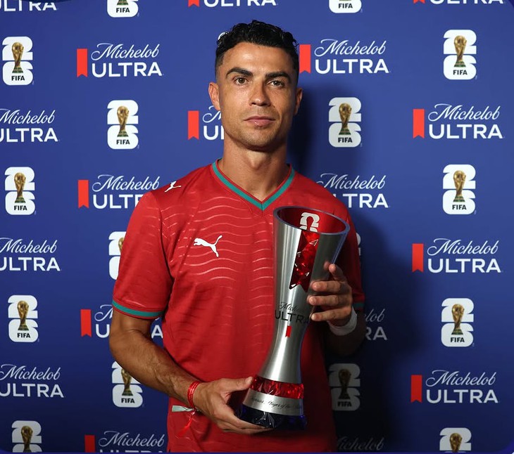 Ronaldo được vinh danh khi ghi bàn đầu tiên ở vòng knock-out World Cup - Ảnh 1.
