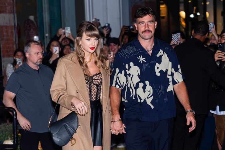 Taylor Swift quyên góp 26 triệu USD trước thềm đám cưới - Ảnh 1.