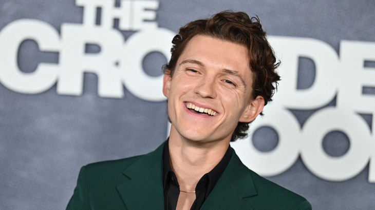 Mùa hè rực rỡ của Tom Holland - Ảnh 1.