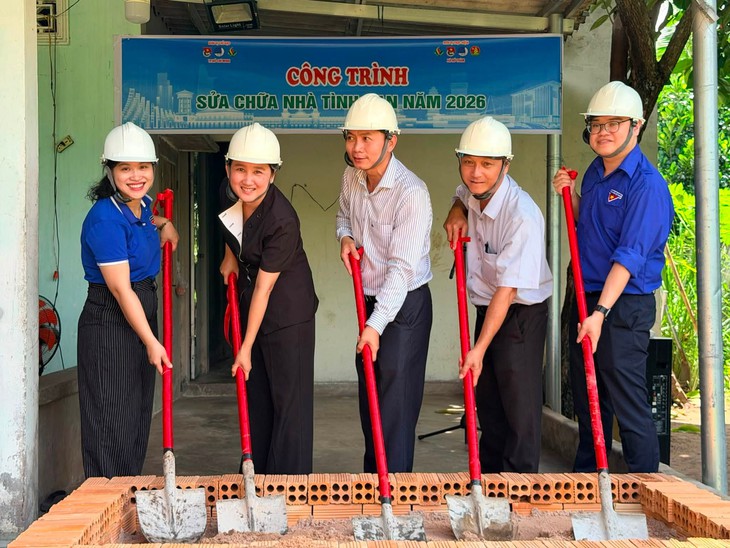 Tiếp sức, chăm lo chiến sĩ Hoa phượng đỏ vững tin góp sức vì cộng đồng - Ảnh 3.