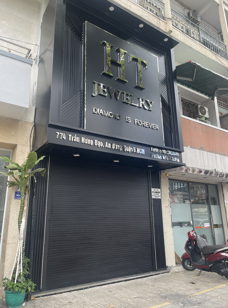 Ngoài tắc thanh khoản, tiệm vàng, kim cương còn đóng cửa vì điều gì? - Ảnh 7.