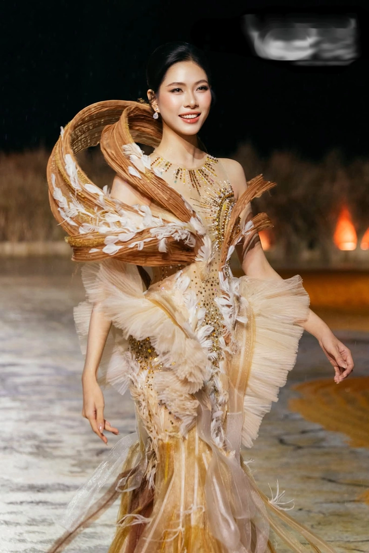 Ngô Bảo Ngọc hay Trần Thị Thoa Thương đăng quang Miss Grand Vietnam 2026? - Ảnh 4.