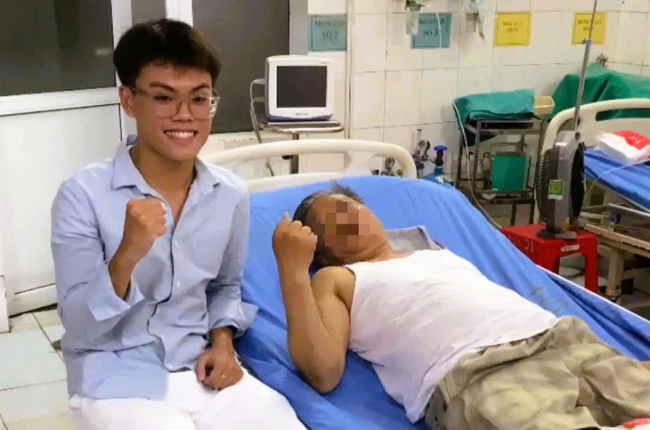 Kỳ nghỉ đáng nhớ của nam sinh ngành y: Cứu sống người đuối nước trên bãi biển - Ảnh 3.