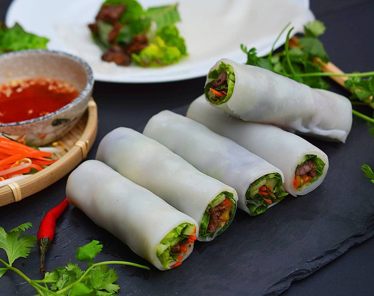 Phở cuốn - Ảnh 1.