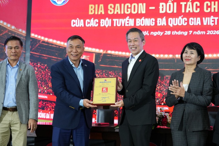 Sabeco và VFF gia hạn hợp tác chiến lược - Ảnh 6.
