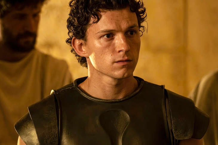 Mùa hè rực rỡ của Tom Holland - Ảnh 6.