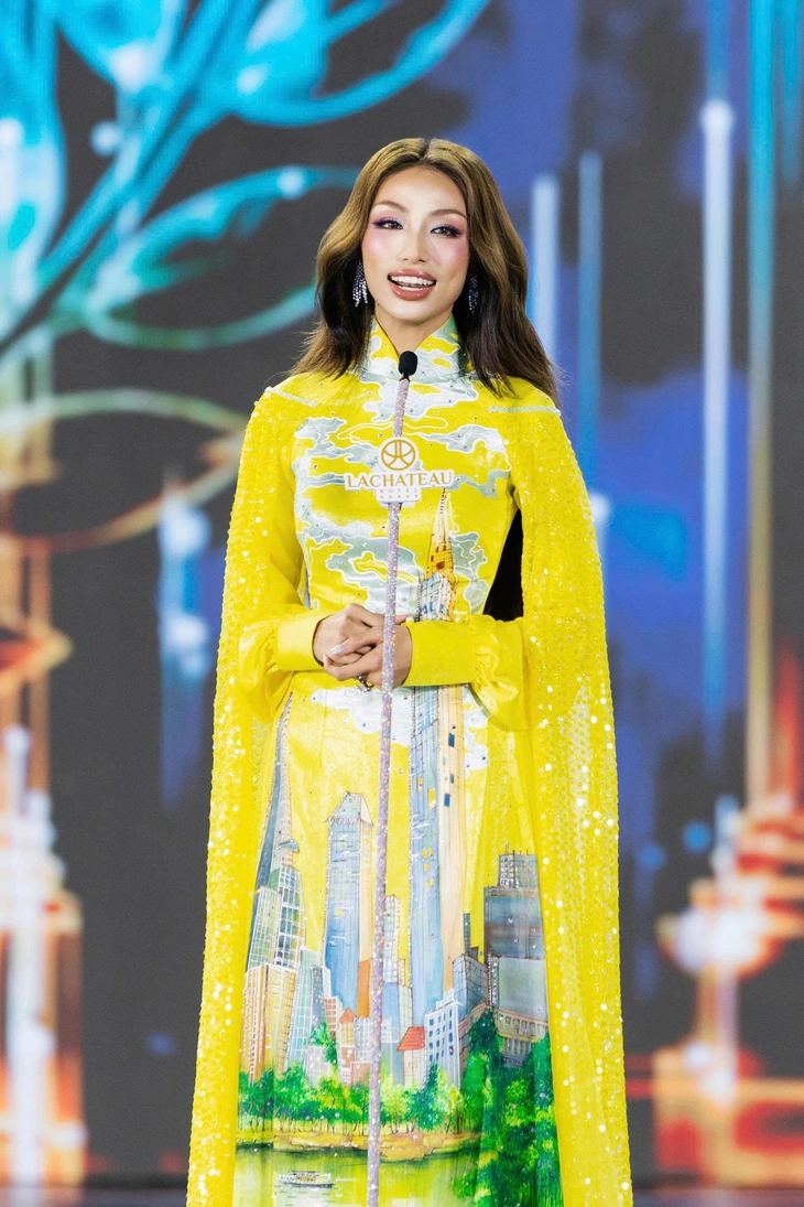 Emoura Phạm đăng quang Miss Grand Vietnam 2026 sau màn trình diễn gây tranh cãi - Ảnh 19.