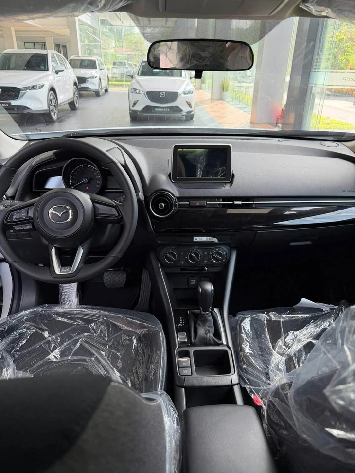 Tin tức giá xe: Mazda CX-3 giảm giá chỉ còn từ 474 triệu, rẻ ngang SUV cỡ A - Ảnh 3.