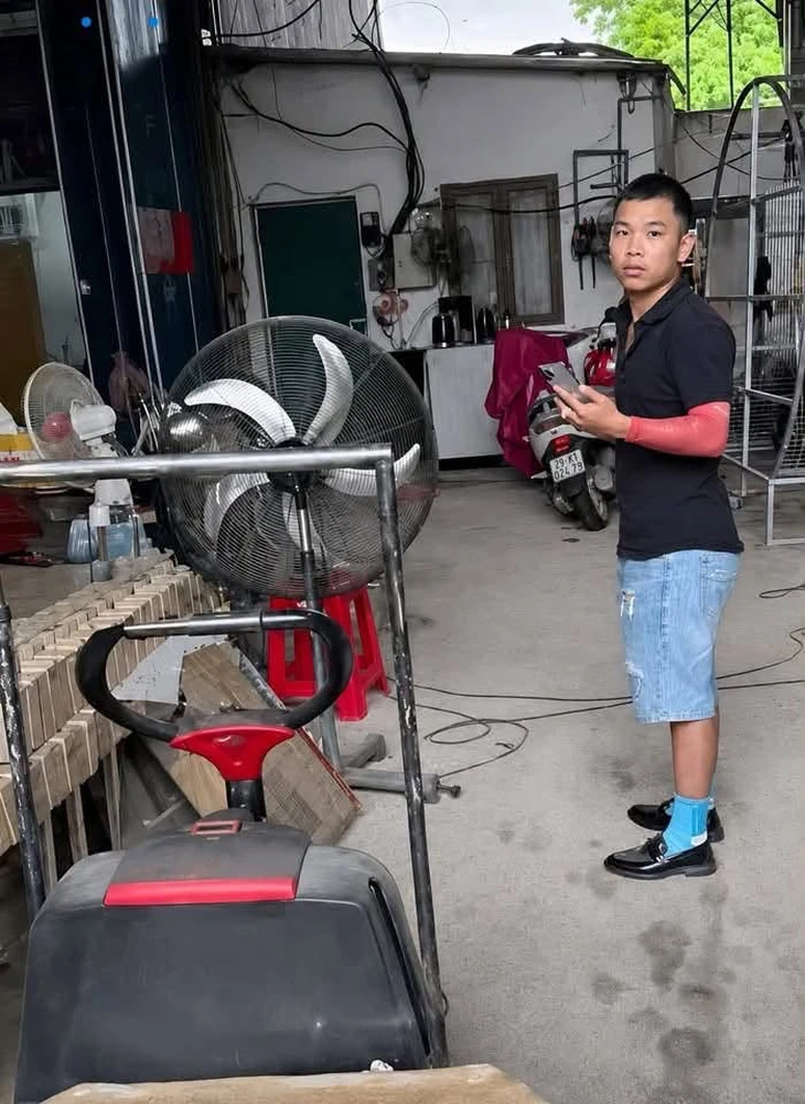 Vua Quạt 'rất bình tĩnh' sau vụ Khánh Sky đến nhà livestream chửi bới - Ảnh 4.