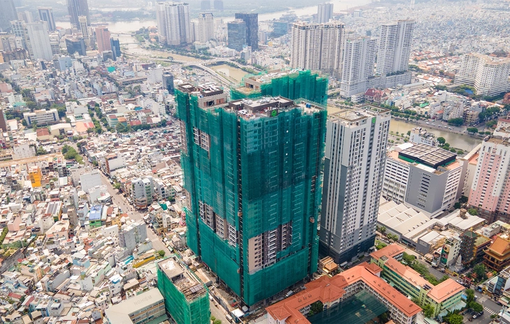 Novaland 'chơi lớn' khi vừa báo lãi nghìn tỉ, vừa tuyển dụng 1.000 nhân sự xây dựng - Ảnh 1.