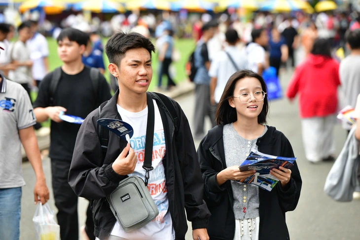 Bộ Giáo dục cảnh báo 3 lỗi khiến thí sinh mất cơ hội trúng tuyển năm 2026 - Ảnh 10.