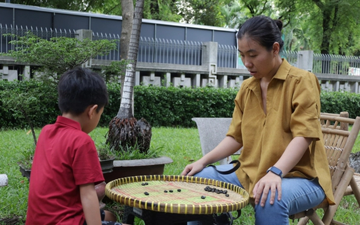 Đi làm bằng đam mê hay chỉ đang cố để không bị bỏ lại? - Ảnh 3.