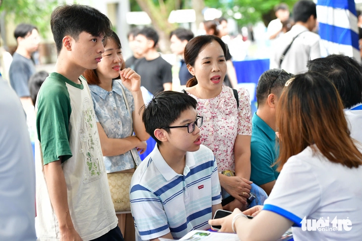 Bộ Giáo dục và Đào tạo lưu ý 5 điểm quan trọng khi đăng ký nguyện vọng - Ảnh 3.
