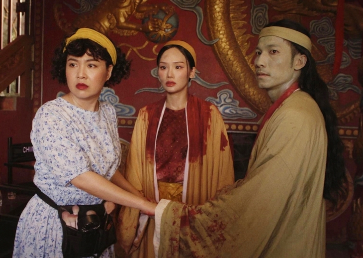 Nữ chính Miu Lê vướng lao lý, nhà sản xuất chọn cách ‘sống chung với lũ’  - Ảnh 2.