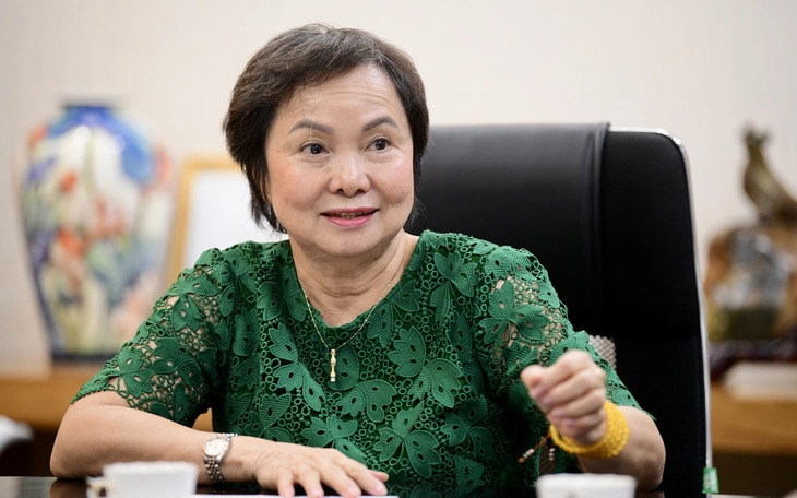 Cổ phiếu PNJ giảm sàn, nhà đầu tư nên lưu ý điều gì? - Ảnh 2.