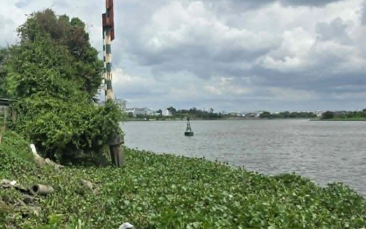 Điều tra nghi án cô gái bị sát hại trong phòng trọ tại TP.HCM - Ảnh 2.