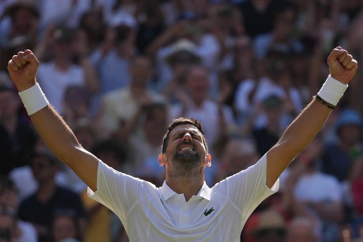 Djokovic đề xuất đối đầu với Federer để cạnh tranh kỉ lục tại Wimbledon - Ảnh 1.