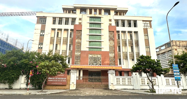 Hàng trăm 'trụ sở kim cương, đất vàng' ở Đắk Lắk bỏ hoang, lãng phí - Ảnh 3.