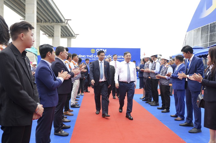 TP.HCM khởi công cảng quốc tế QTM công suất 16 triệu tấn/năm - Ảnh 1.