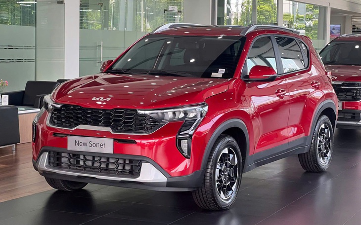 Tin tức giá xe: Hàng loạt hãng xe ở Việt Nam giảm giá niêm yết, thị trường bước vào mặt bằng giá mới - Ảnh 2.
