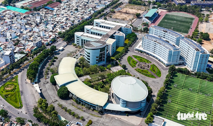 TP.HCM thống nhất sáp nhập Viện Nghiên cứu phát triển, Trường Đoàn Lý Tự Trọng vào Học viện Cán bộ - Ảnh 1.