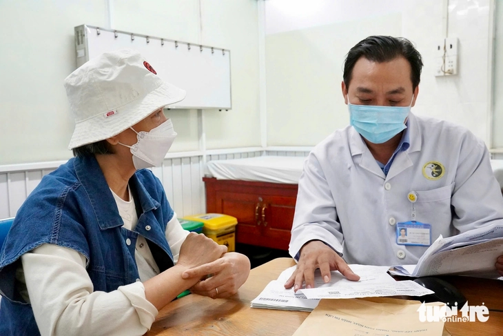 Cận cảnh quy trình sơ chế dược liệu y học cổ truyền ở Viện Y dược học dân tộc TP.HCM - Ảnh 7.