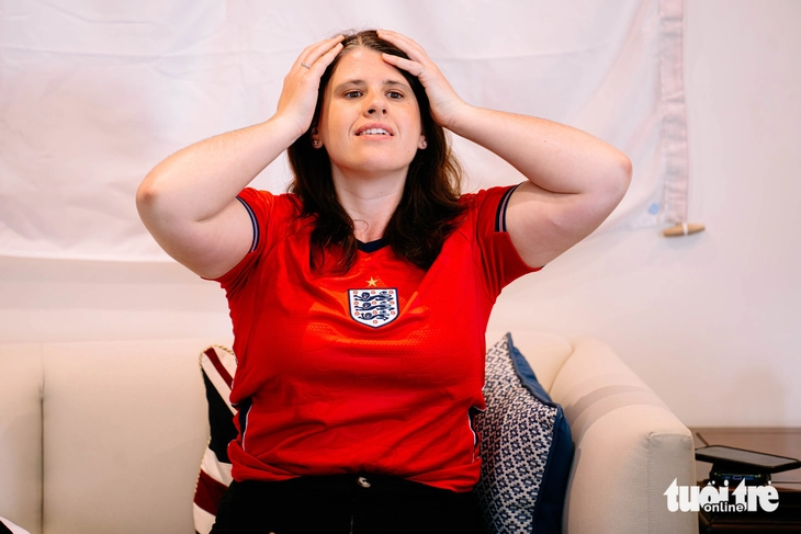 Những nhà ngoại giao 'fan' Tam sư cùng cổ vũ tuyển Anh vào tứ kết World Cup - Ảnh 9.