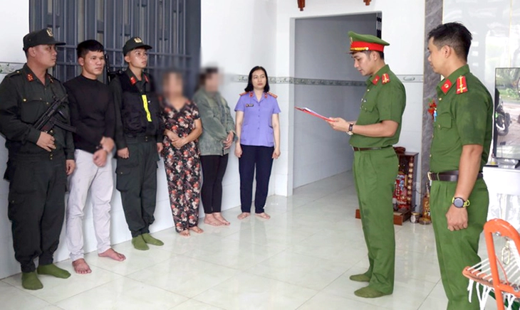 Khởi tố 7 bị can dính líu vụ thất thoát hơn 1.200 tấn nguyên liệu chì của doanh nghiệp - Ảnh 2.