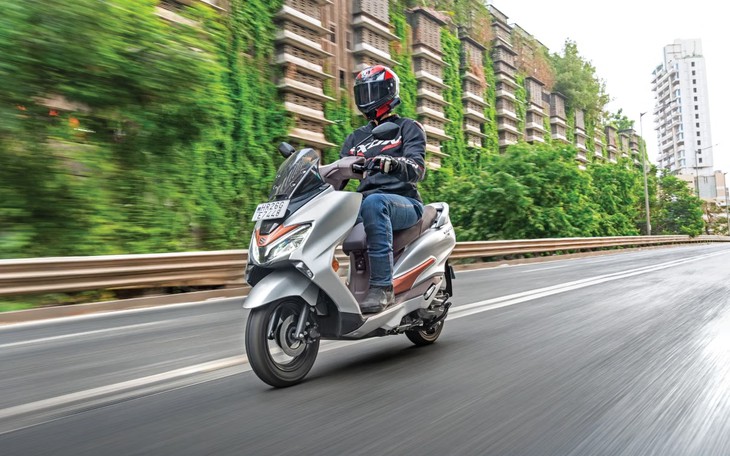 Suzuki sắp mang xe tay ga mới vào Việt Nam, ăn xăng ít hơn Honda Lead - Ảnh 5.