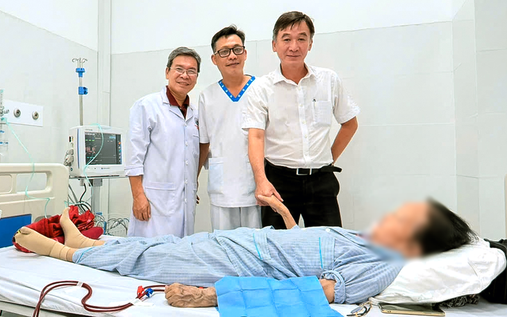 TP.HCM đề xuất hỗ trợ chi phí khám, chữa bệnh cho hơn 9.000 người bệnh suy thận mạn - Ảnh 1.