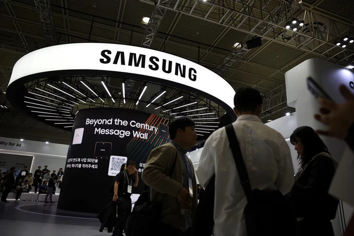 Samsung báo cáo lãi quý 2 'khủng', gấp gần 20 lần cùng kỳ năm ngoái - Ảnh 1.