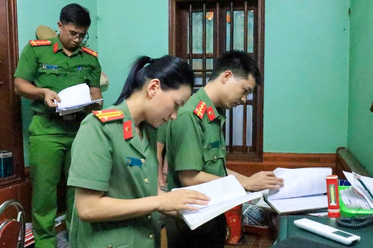 Bắt nhiều người trong Ban quản lý đền Bắc Lệ, điều tra tham ô gần 7 tỉ đồng tiền công đức - Ảnh 1.