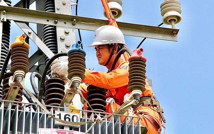 Cùng tháo gỡ những vướng mắc trong đầu tư hạ tầng điện ở Đà Nẵng - Ảnh 6.