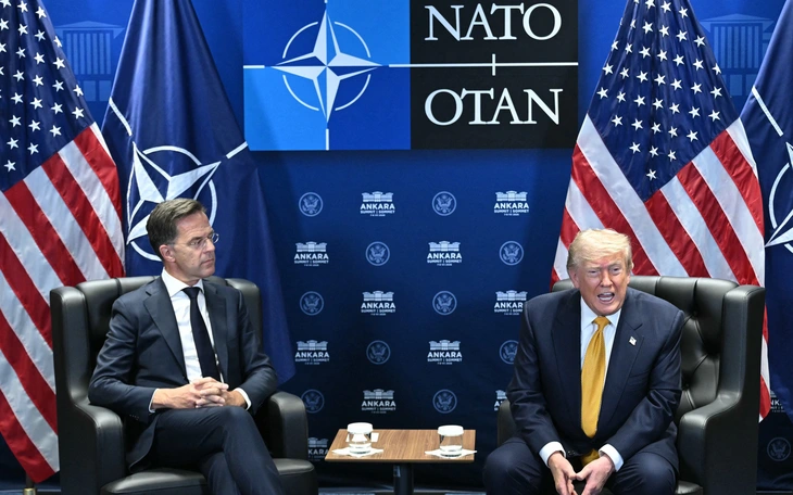 Iran: Việc ông Trump nói thỏa thuận Mỹ - Iran tan vỡ đã ‘đẩy khu vực vào lửa’ - Ảnh 2.