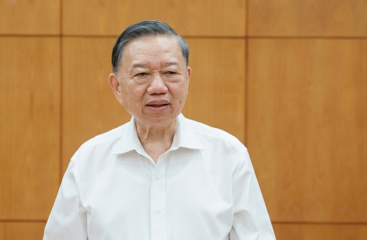Tổng Bí thư, Chủ tịch nước yêu cầu thay đổi tư duy bằng cấp sang nghề nghiệp - Ảnh 2.
