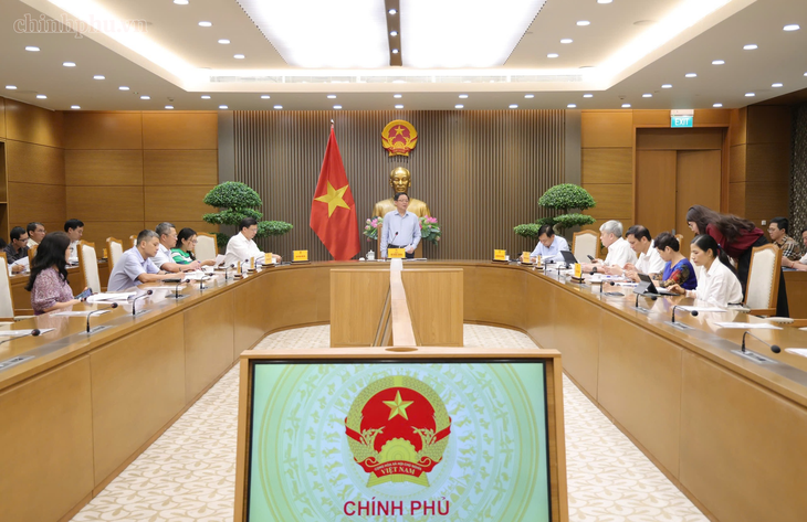 Phó Thủ tướng: Không được để nông sản, sầu riêng ùn ứ do cấp mã vùng trồng, kiểm nghiệm - Ảnh 1.
