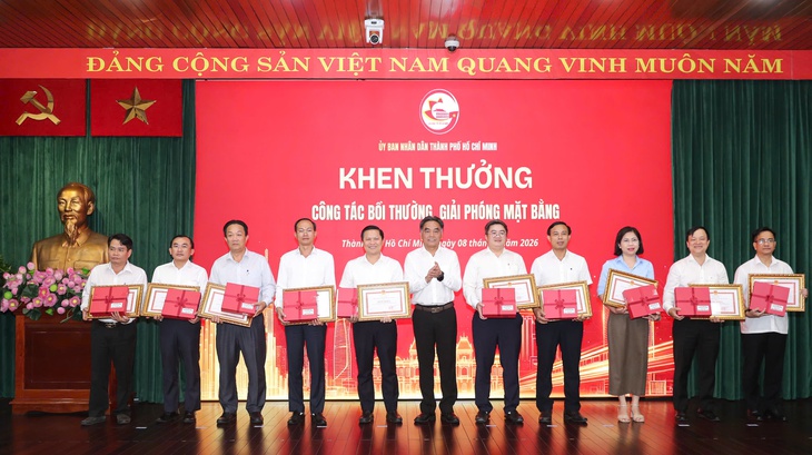 TP.HCM phát động cao điểm 150 ngày đêm hoàn thành mục tiêu tăng trưởng 2 con số  - Ảnh 4.