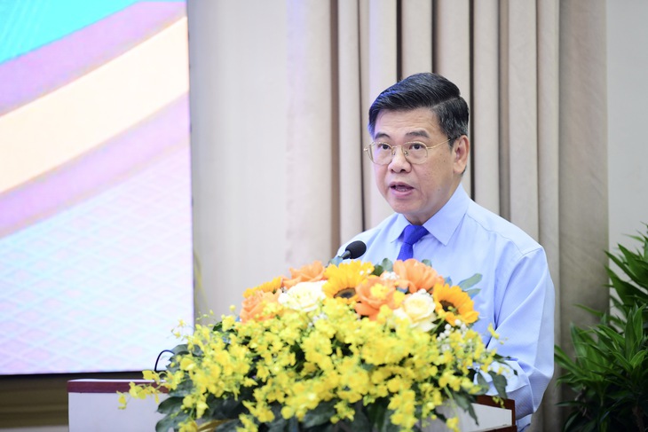 Đoàn ĐBQH, HĐND, UBND và MTTQ TP.HCM siết chặt cơ chế phối hợp, tăng phản biện chính sách  - Ảnh 2.
