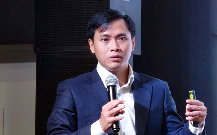 Hà Nội có Trạm Cảnh sát thông minh hỗ trợ trình báo, gọi SOS 24/7 - Ảnh 4.